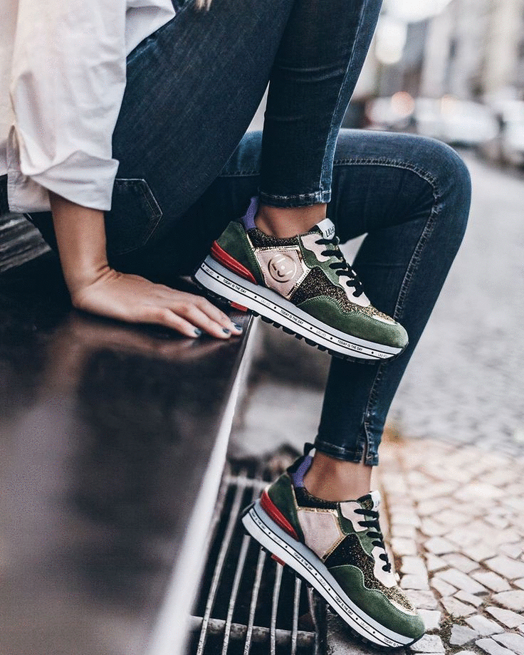 Liu Jo Sneakers – Eleganță urbană